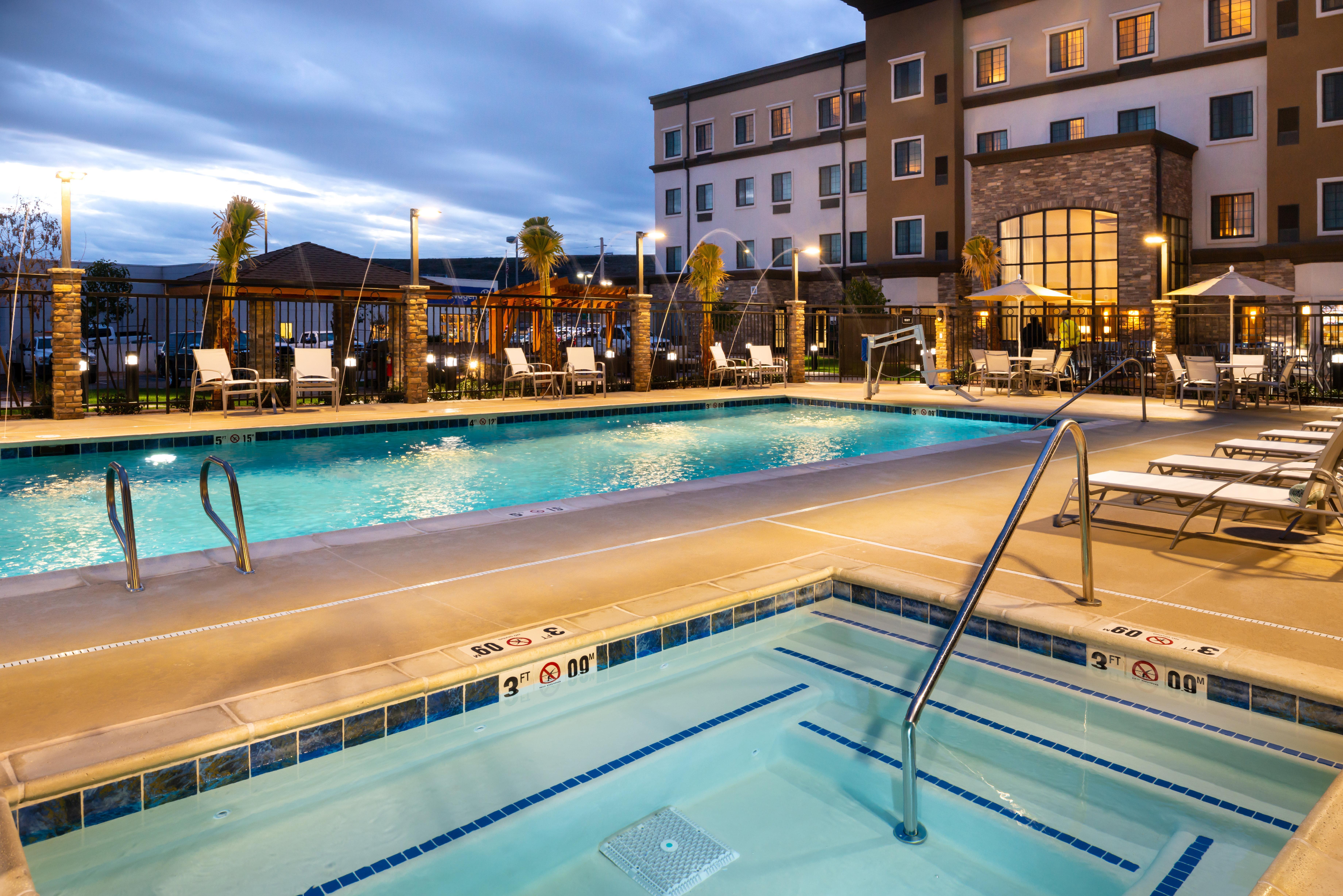 Staybridge Suites - St George By Ihg St. George Buitenkant foto